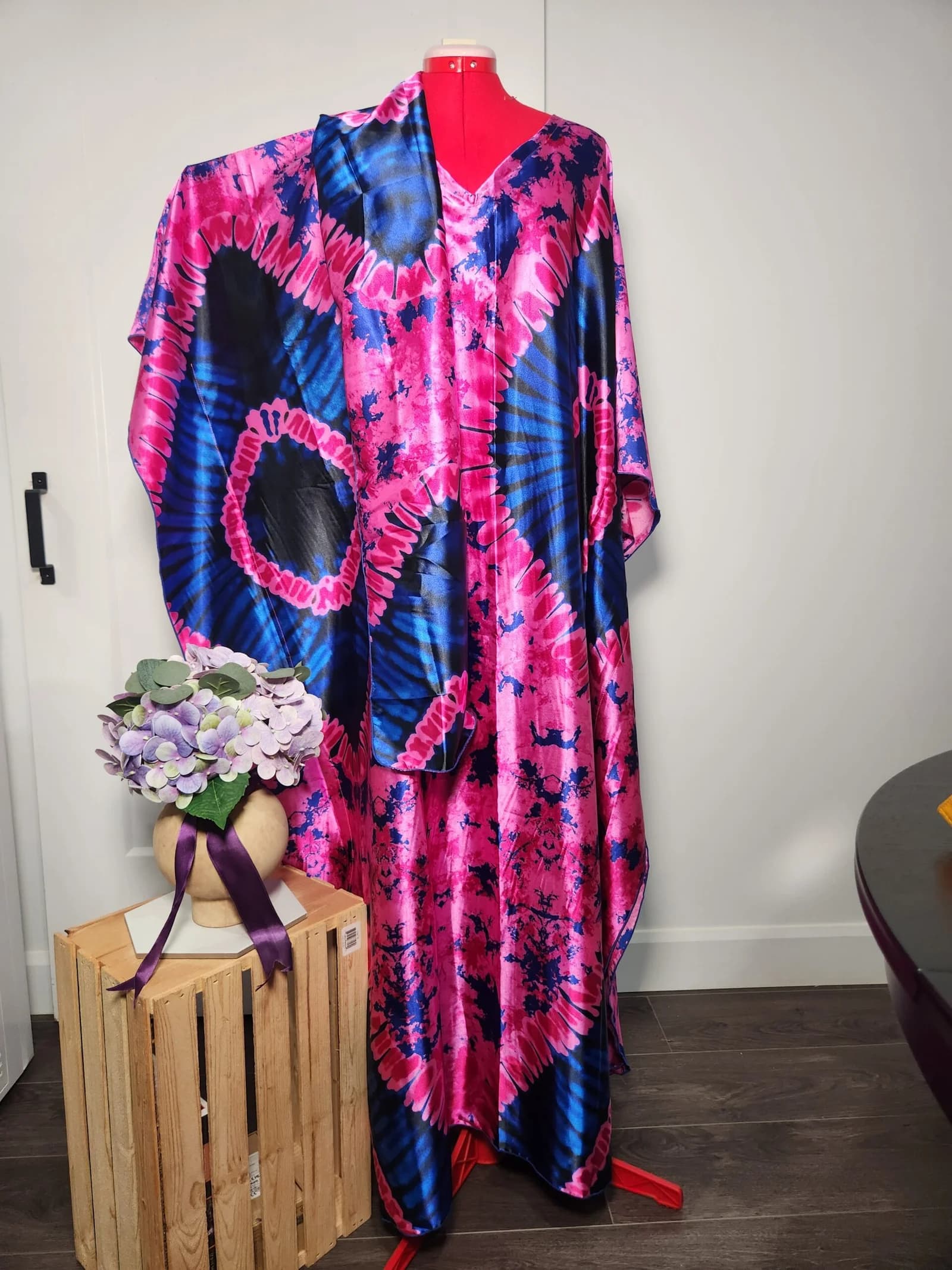 Boubou Nzuri: Liquid Regal Dress alternate view